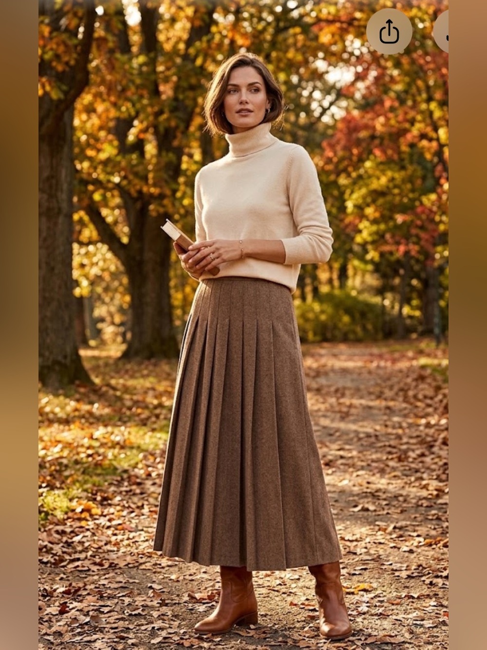 Weekend MaxMara Libro Cream Virgin Wool Turtleneck Sweater Sz 6